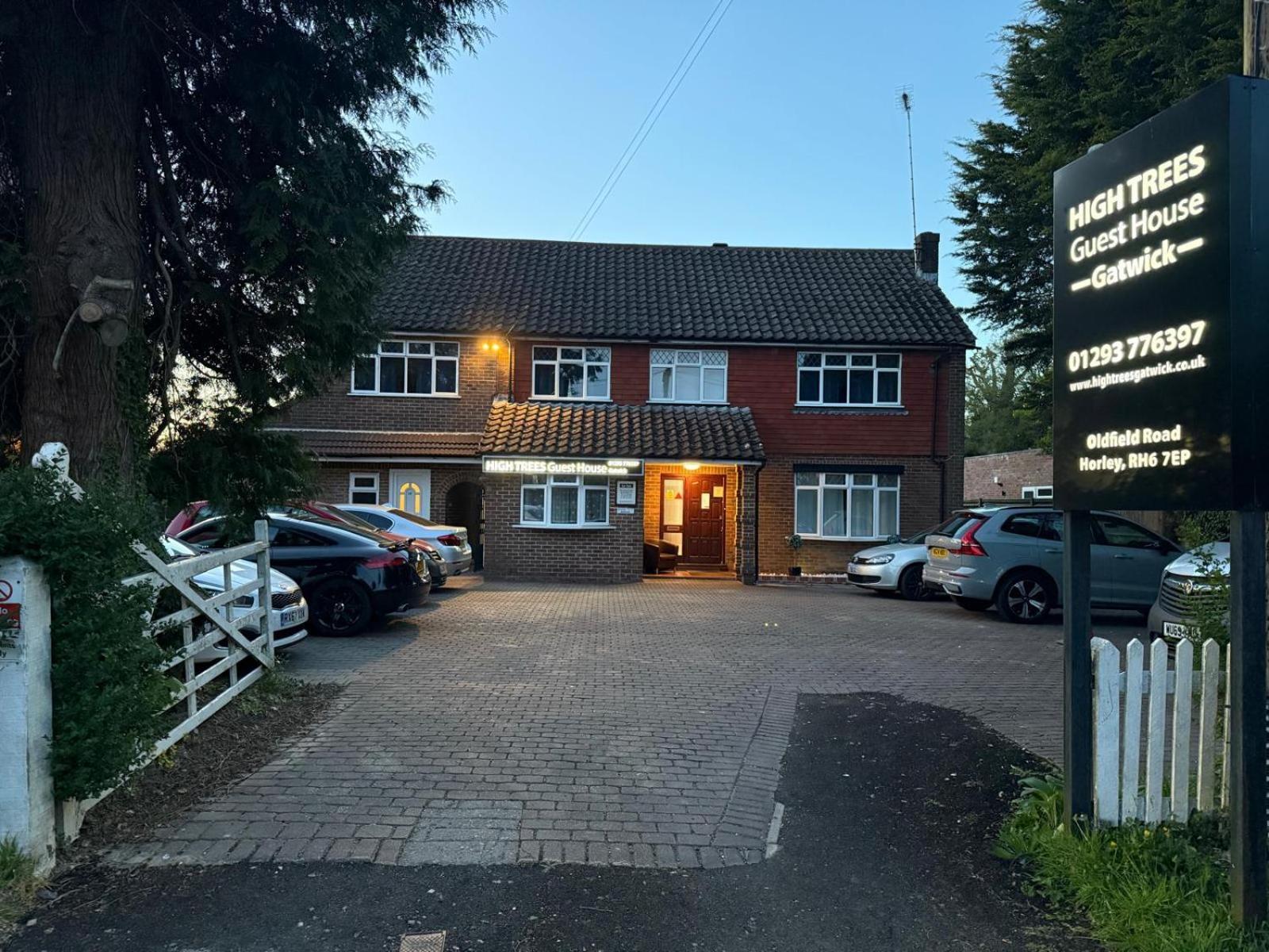 High Trees Guest House Gatwick Horley Exterior foto